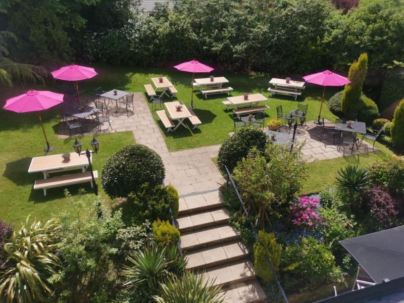 Alderley Edge Hotel - Teras