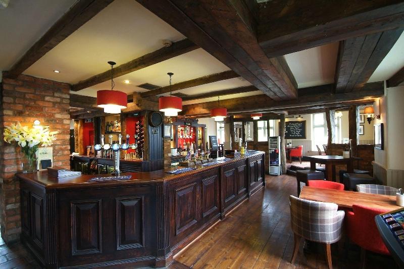 De Trafford Hotel By Greene King Inns - Bar