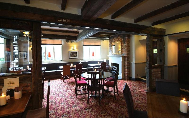 De Trafford Hotel By Greene King Inns - Bar