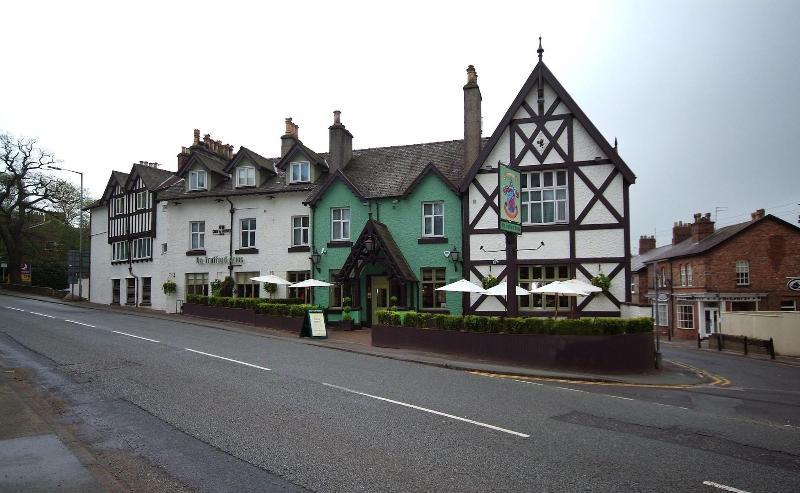 De Trafford Hotel By Greene King Inns - Genel