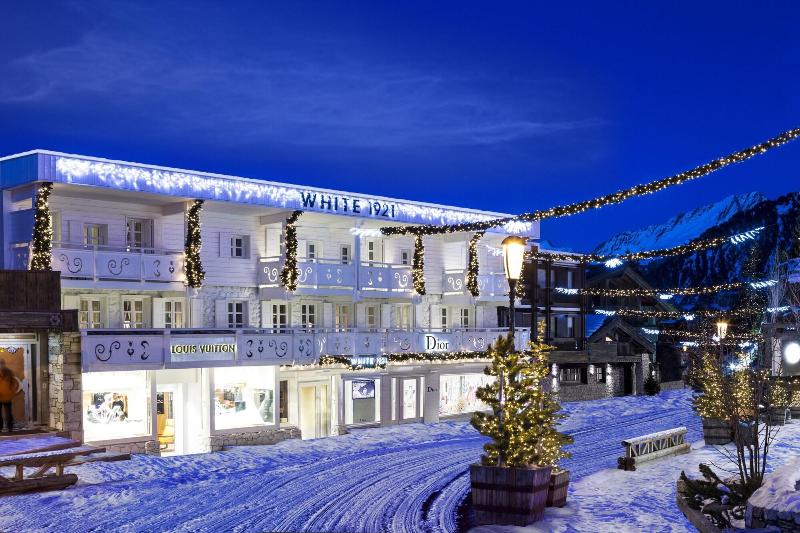 White 1921 Courchevel - Genel