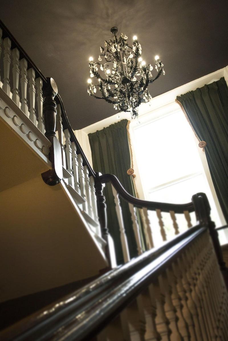 The Portland Hotel - Lobi