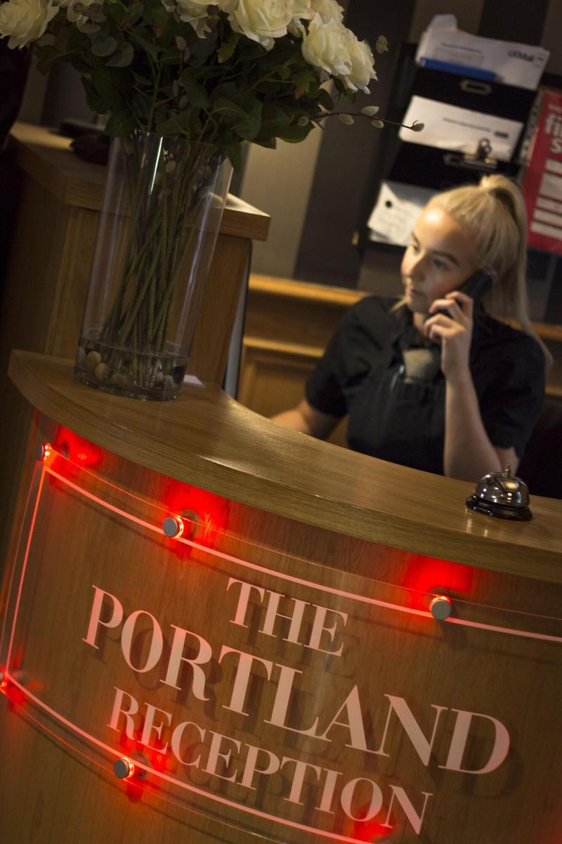 The Portland Hotel - Lobi