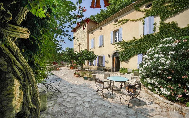 Le Domaine des Carmes & Spa - Genel