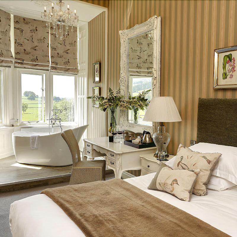 Falcon Manor Hotel - Oda