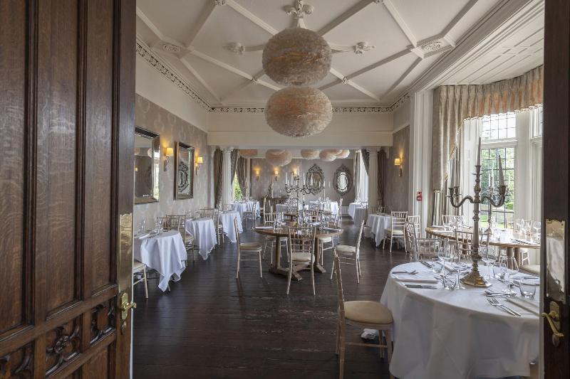 Falcon Manor Hotel - Restoran