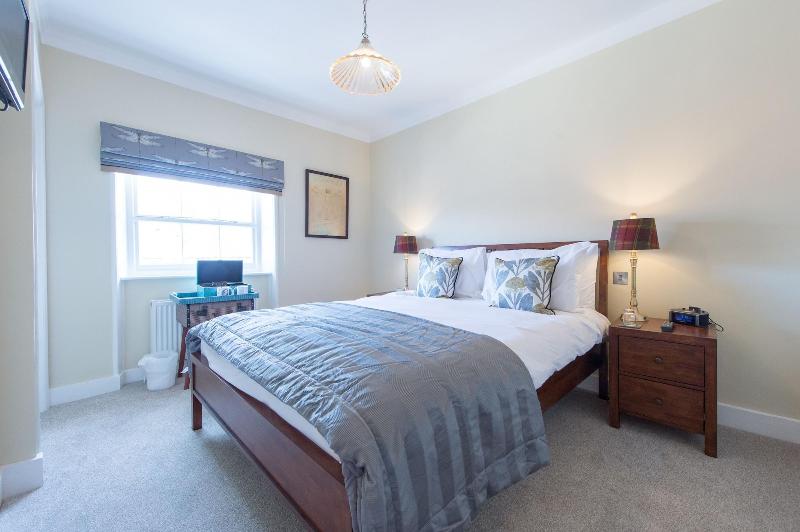 Darwin's Townhouse - Oda