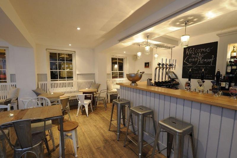 Lion And Pheasant Hotel - Bar
