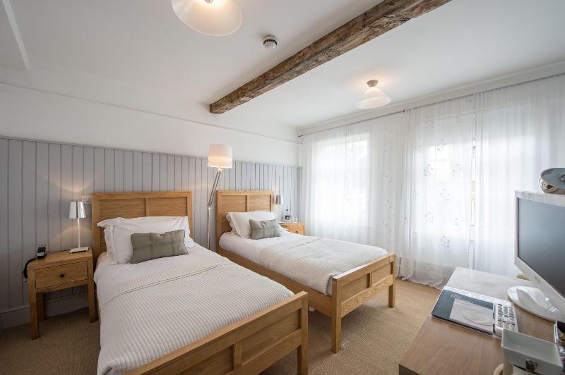 Lion And Pheasant Hotel - Oda