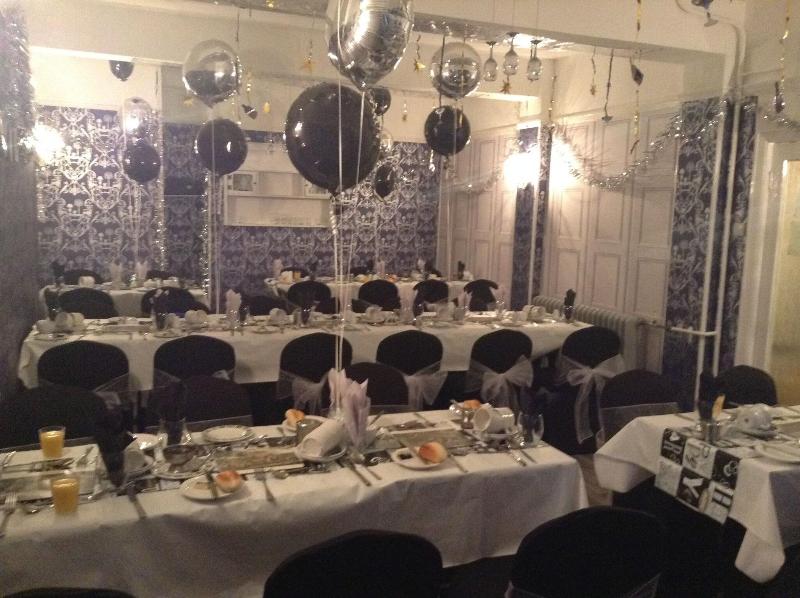 North Parade Seafront Accommodation - Restoran