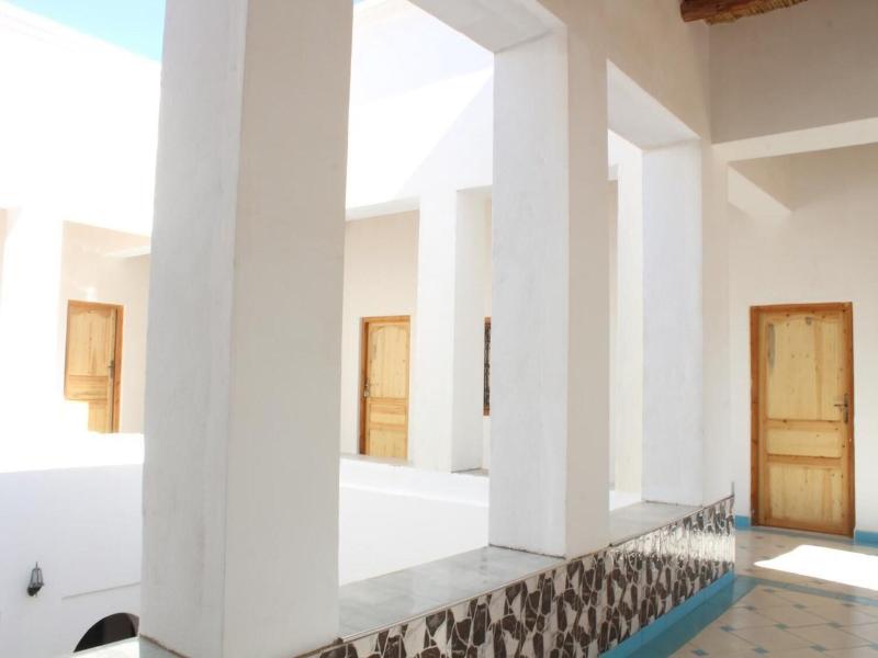 Riad Amodou - Lobi