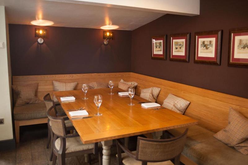 The Cock O' Barton - Restoran
