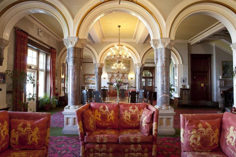 Camelot Castle Hotel - Bar