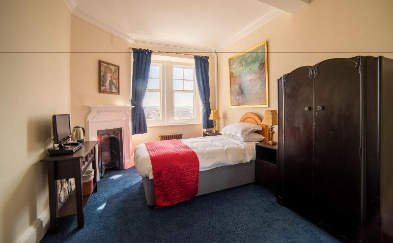 Camelot Castle Hotel - Oda