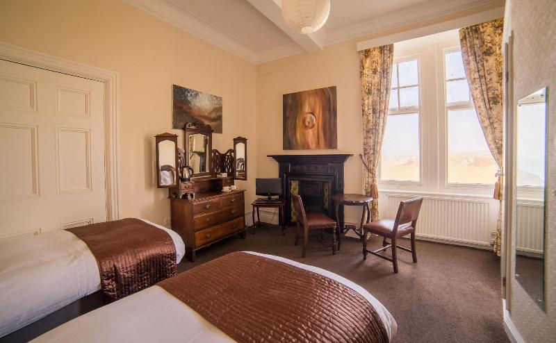 Camelot Castle Hotel - Oda