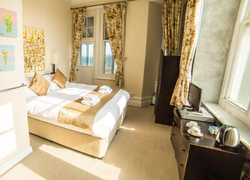 Camelot Castle Hotel - Oda