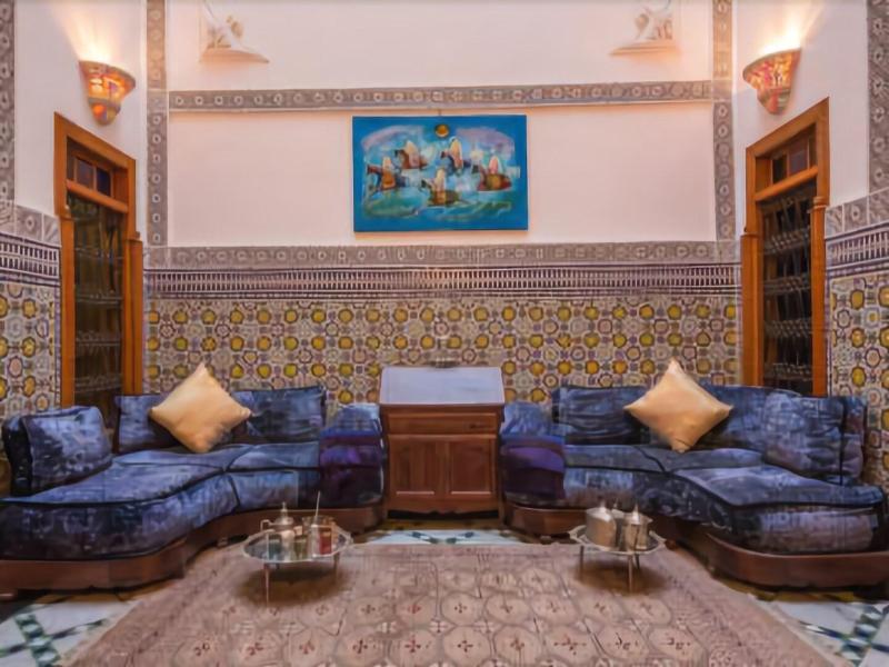Riad Scalia - Lobi