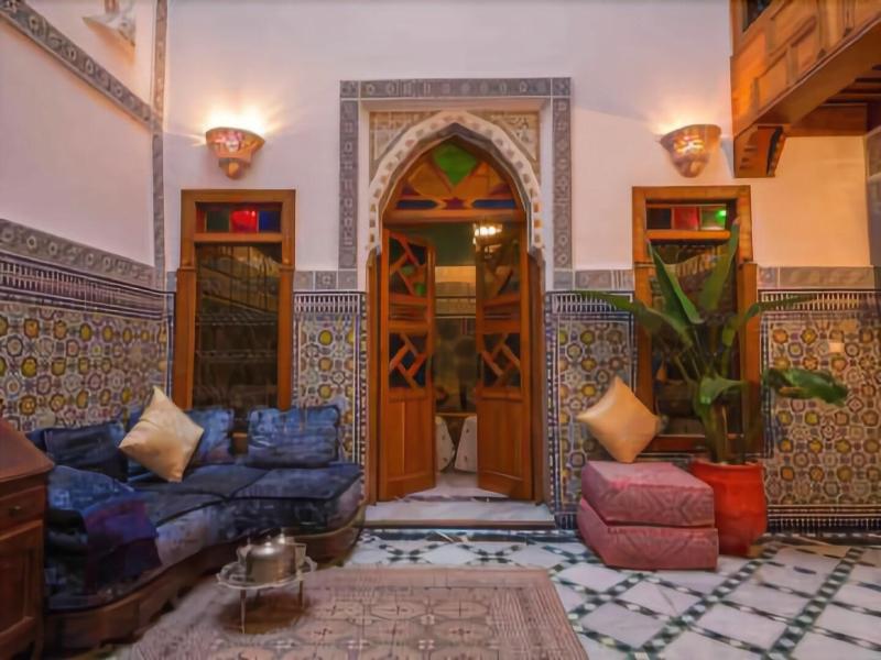 Riad Scalia - Lobi