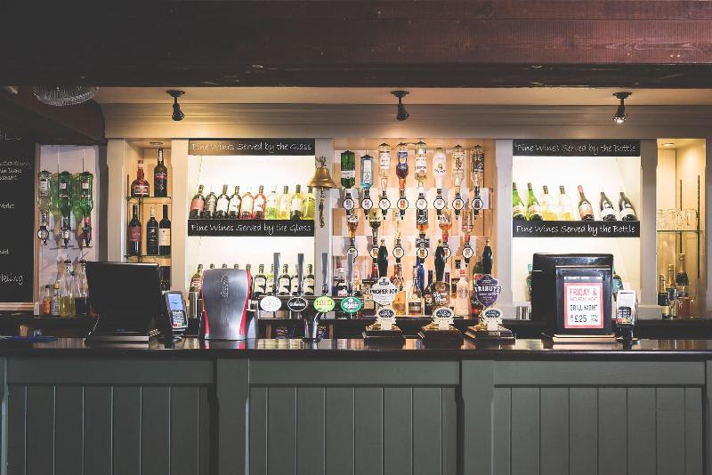 County Arms - Bar