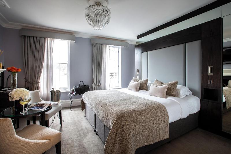 One Warwick Park Hotel - Genel