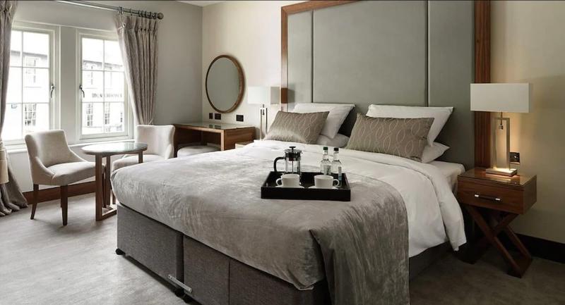One Warwick Park Hotel - Oda