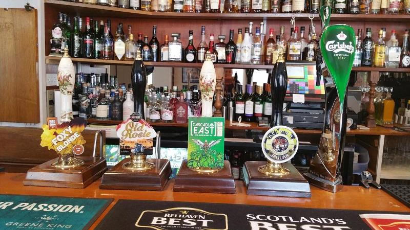 George And Abbotsford Hotel - Bar