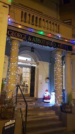 George And Abbotsford Hotel fotoÄŸrafÄ±