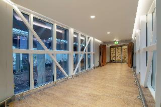 Hilton Garden Inn London Heathrow Terminal 2 And 3 fotoÄŸrafÄ±