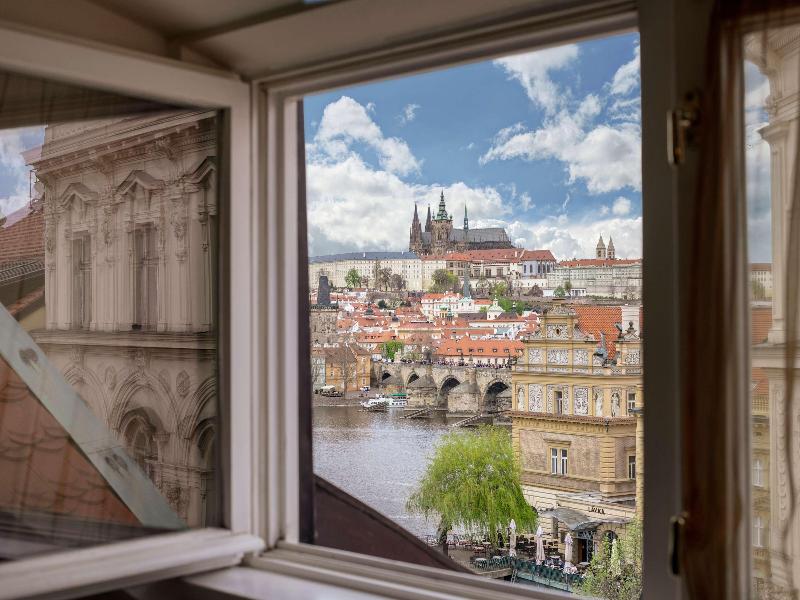 The Mozart Prague - Genel