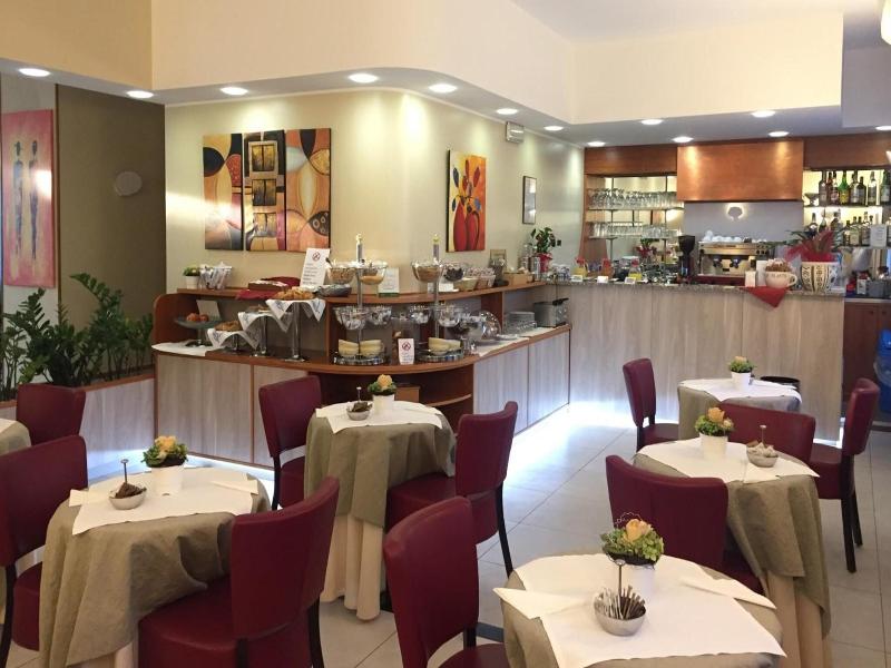 Hotel Arcobaleno - Restoran