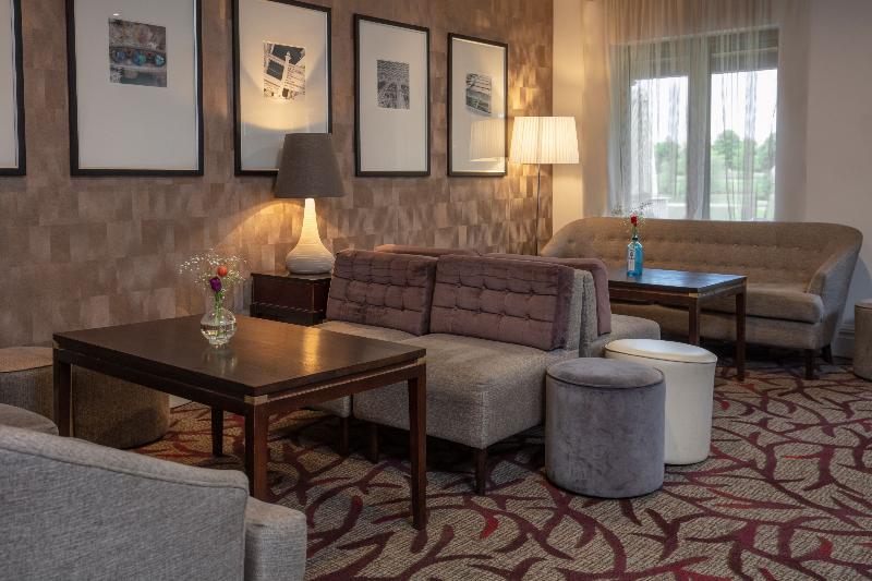 The Cambridge Belfry Hotel & Spa - Bar
