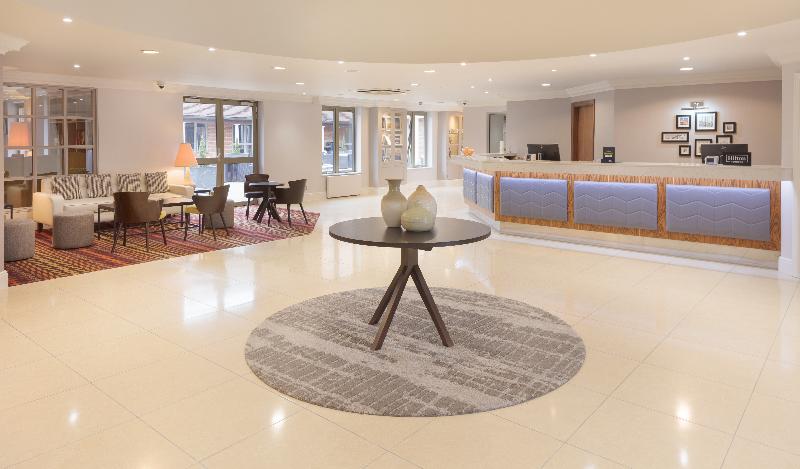 The Cambridge Belfry Hotel & Spa - Lobi