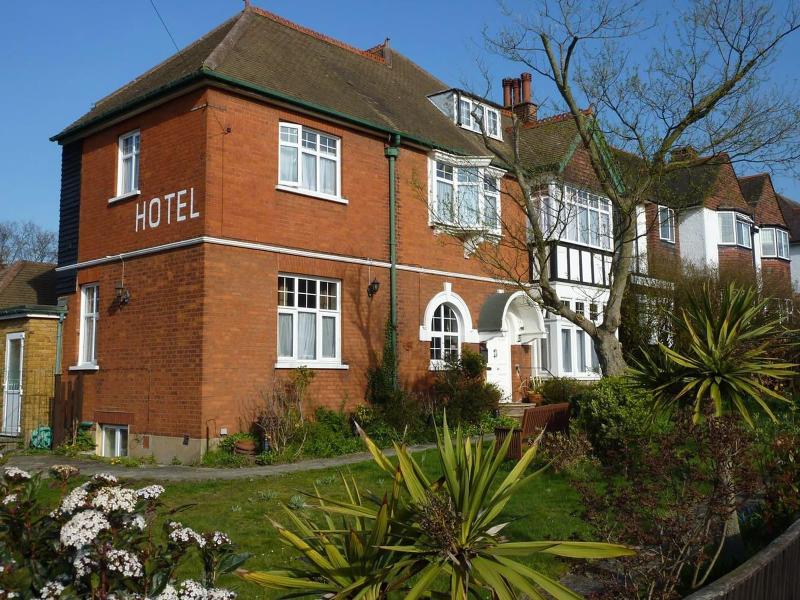 Glendevon House Hotel - Genel