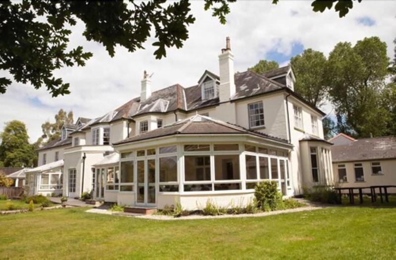 Woodlands Lodge Hotel - Genel