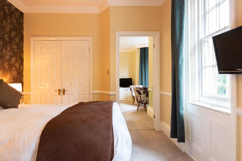 Woodlands Lodge Hotel - Genel
