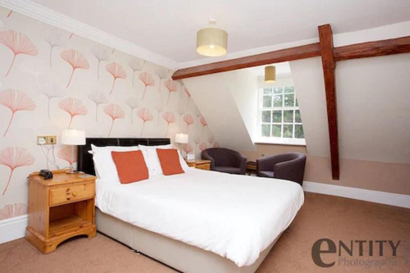 Woodlands Lodge Hotel - Oda