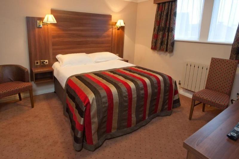 Adair Arms Hotel - Oda