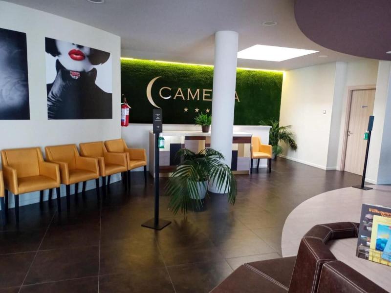 Hotel Camelia - Lobi