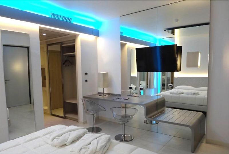 Hotel Camelia - Oda