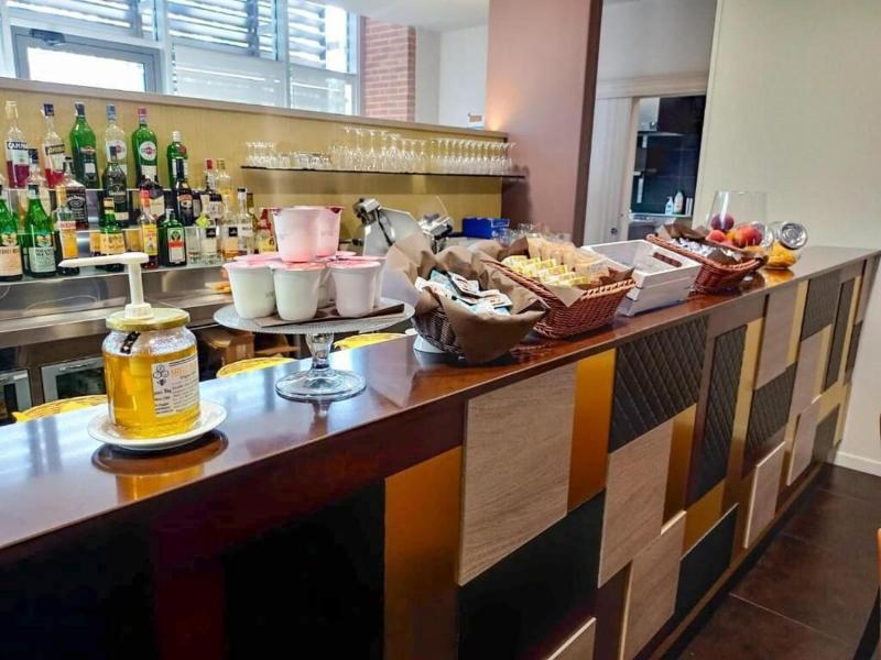 Hotel Camelia - Restoran