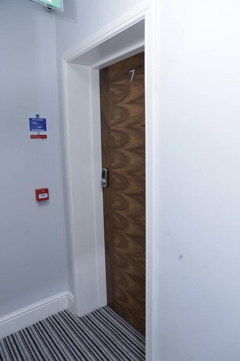 Spring Bank Aparthotel - Lobi