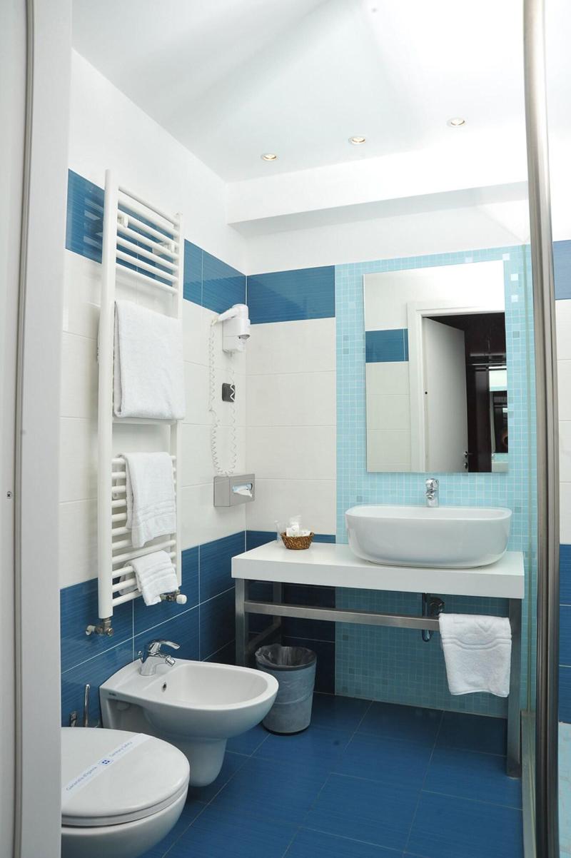 Hotel Mediterraneo - Oda