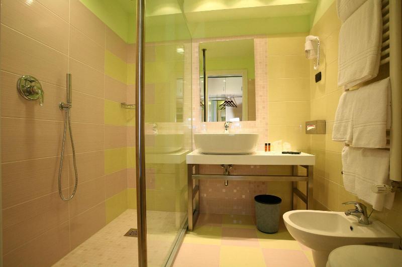 Hotel Mediterraneo - Oda