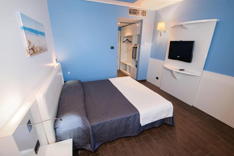 Hotel Mediterraneo - Oda