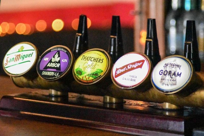 The Dark Horse Pub - Bar