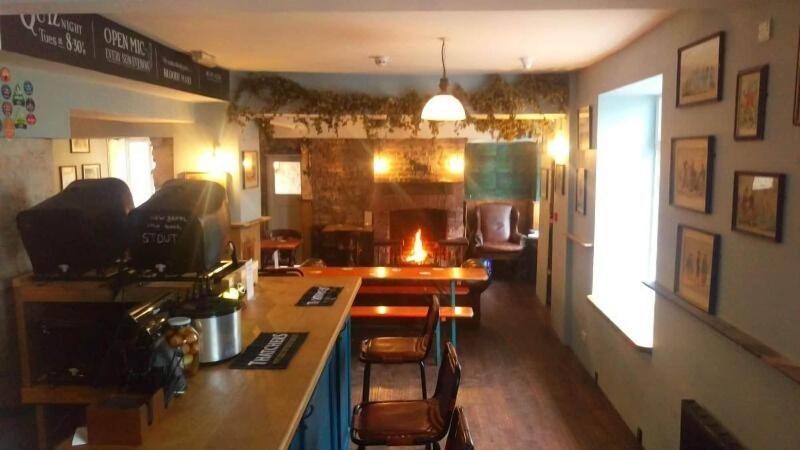 The Dark Horse Pub - Lobi