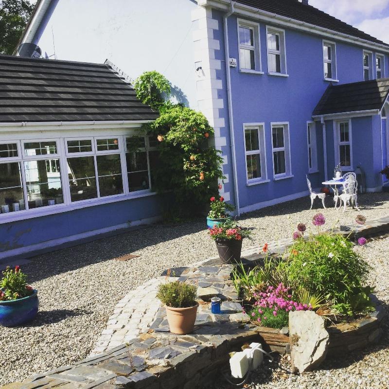 Five Oaks Bed & Breakfast - Genel