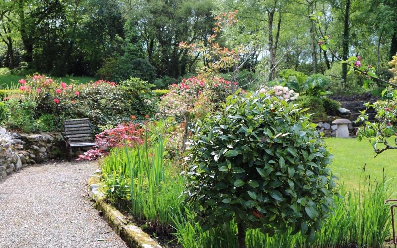 Five Oaks Bed & Breakfast - Genel