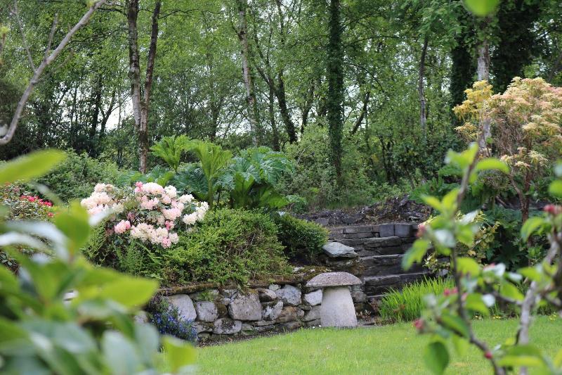 Five Oaks Bed & Breakfast - Genel