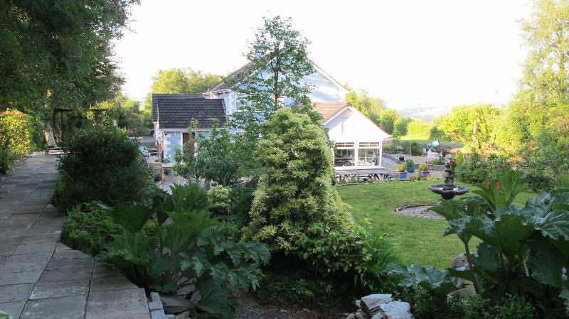 Five Oaks Bed & Breakfast - Genel